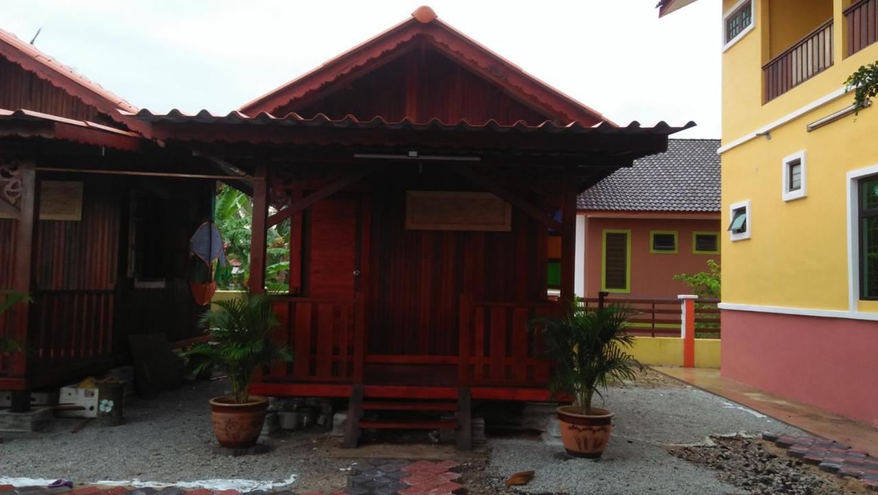 Chalet Kb Wakaf Kayu Kota Bharu Buitenkant foto