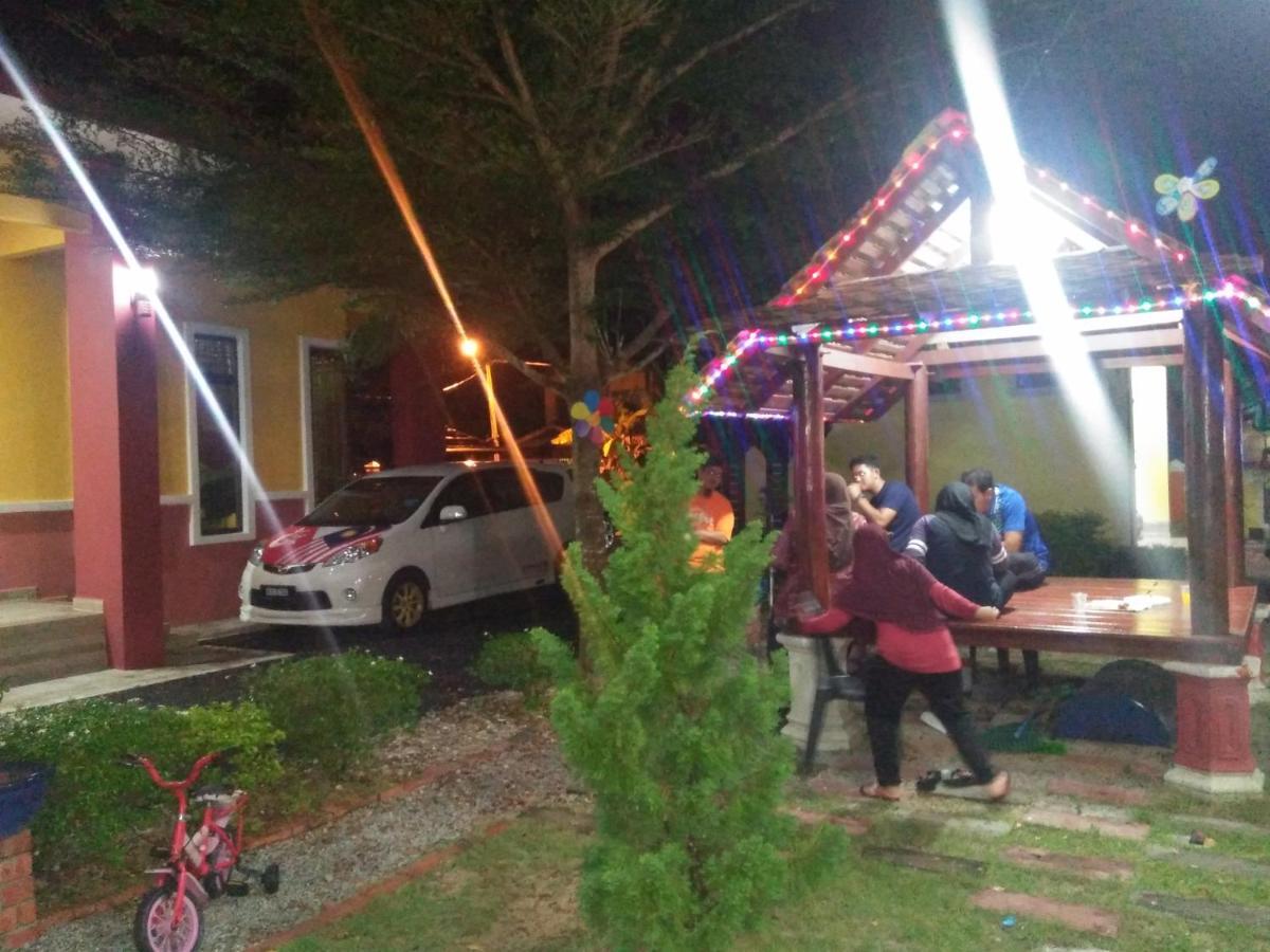 Chalet Kb Wakaf Kayu Kota Bharu Buitenkant foto